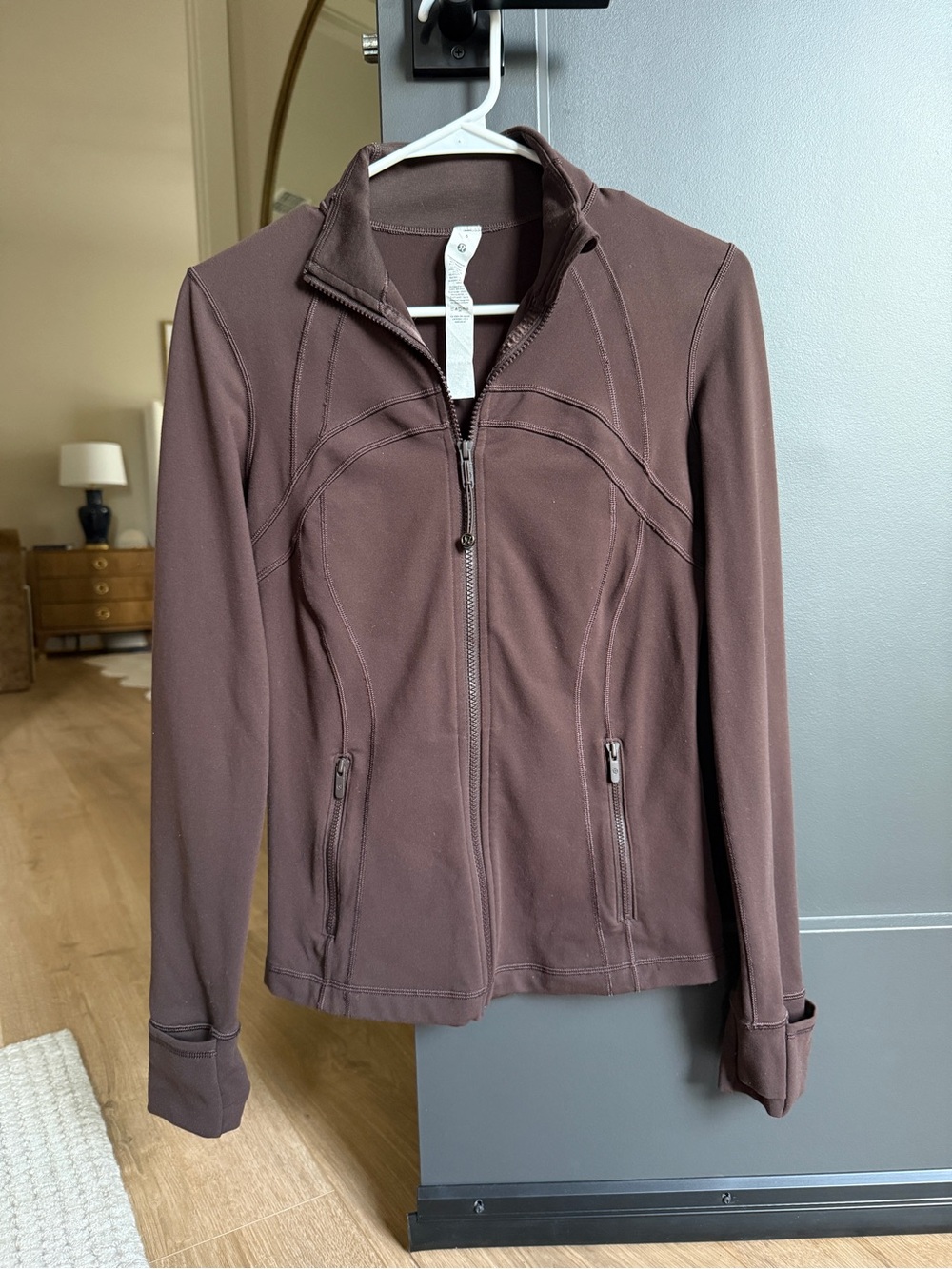 Lululemon define jacket size 6, brown - Picture 7 of 7